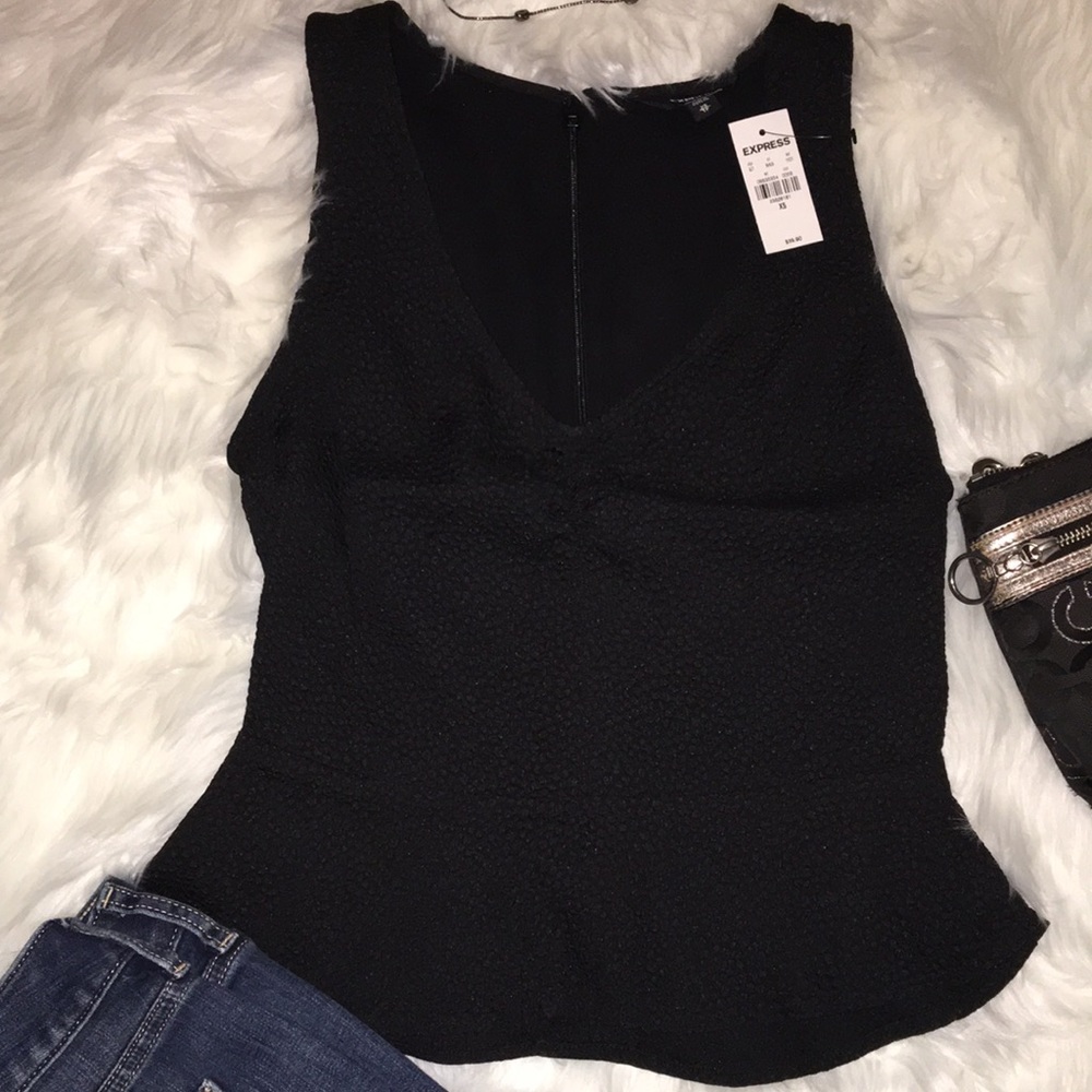 Express Black Raised Black Polka Dots V Neck Tank Ruffle S